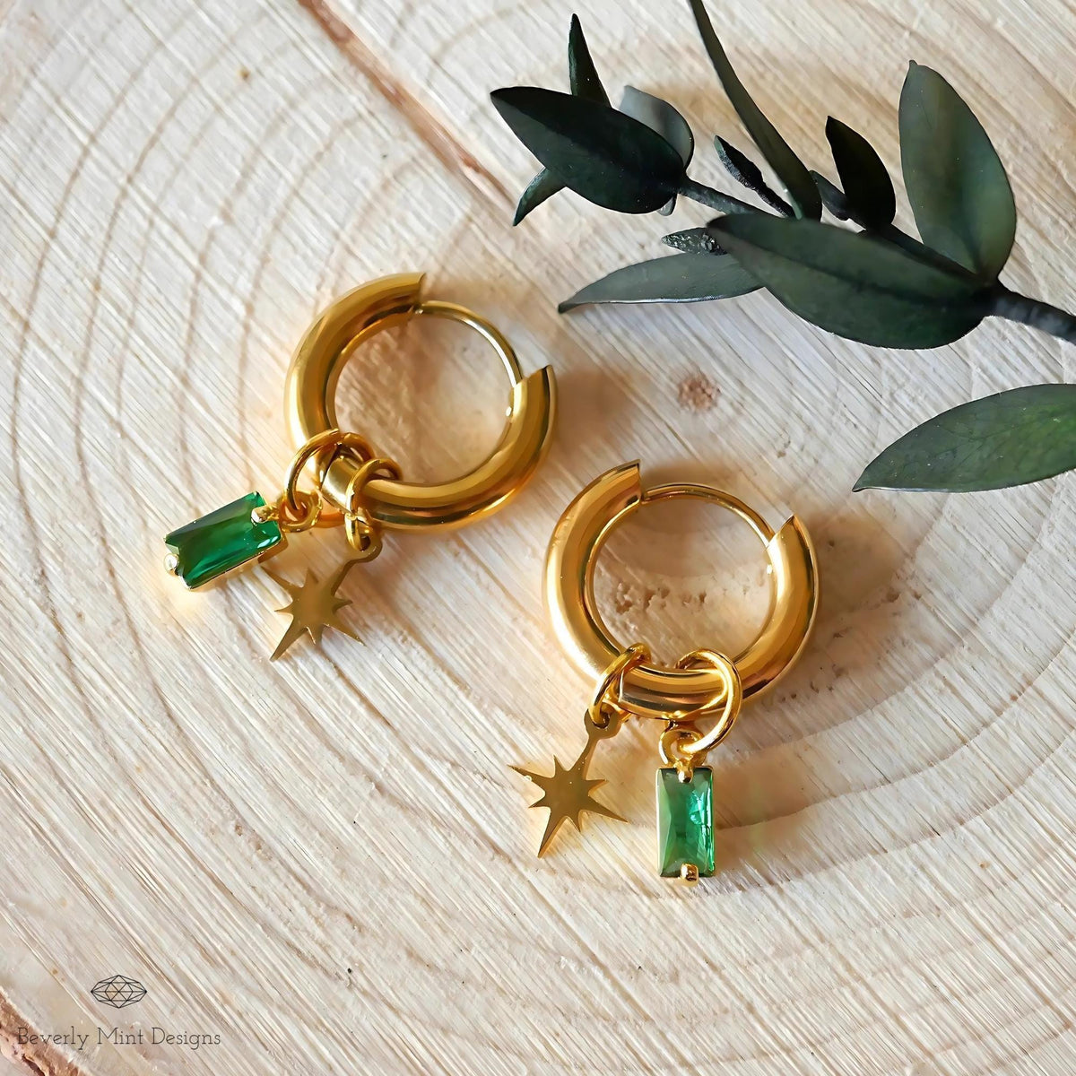 Gold Hoop Earrings with Green Gem and Starburst, Celestial Dangle Earrings, Minimalist Modern Jewelry, Chunky Huggie Hoops