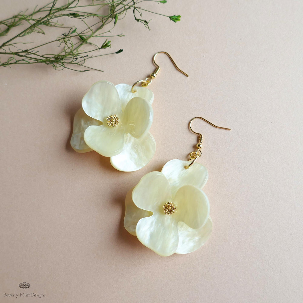 Mother of Pearl Style Flower Earrings, Iridescent Acrylic Dangle Earrings , Lightweight Statement Jewelry, Sensitive Ear & Clip-On Options