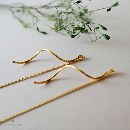 Gold Twirl Earrings, Gold Drop Earrings, Minimalist Twirl Earrings, Wavy Earrings, Gold Threader Earrings, Sensitive Ear & Clip-On Options