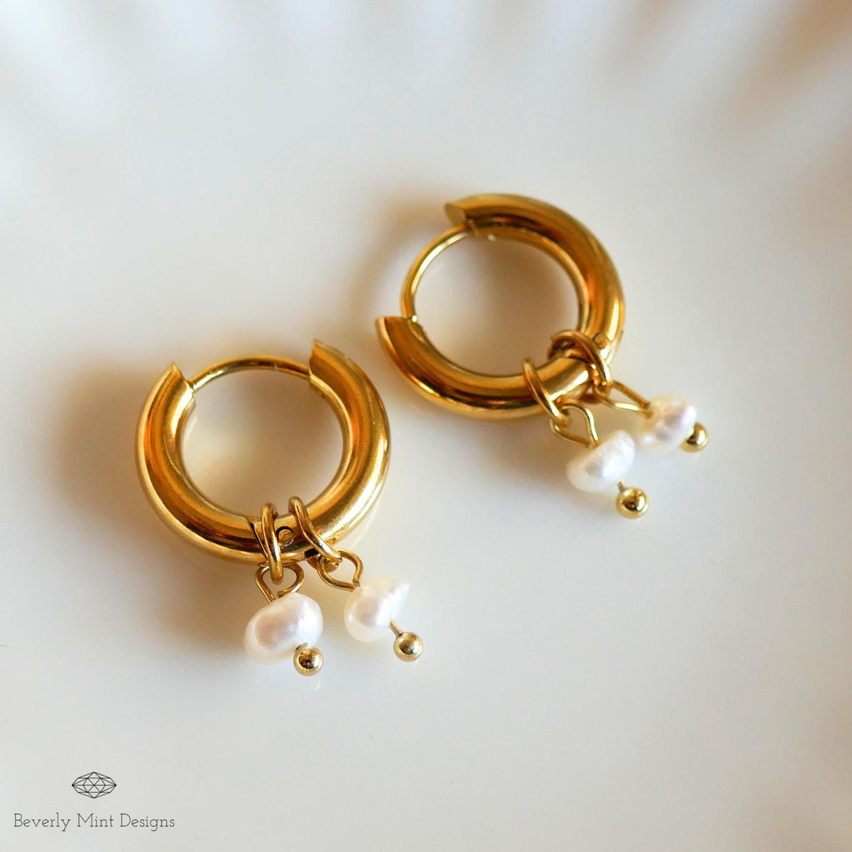 Mini Pearl with Chunky Huggie Earrings , Small Pearls , Pearl Glow , Minimalist Pearl Huggie Earrings,
